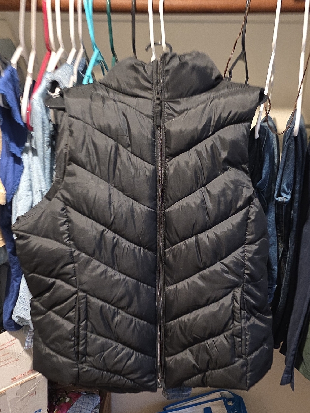 SO Black Quilted Packable Puffer Vest